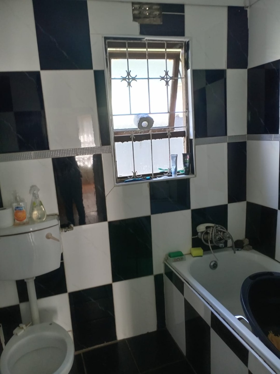 3 Bedroom Property for Sale in Scenery Park Eastern Cape